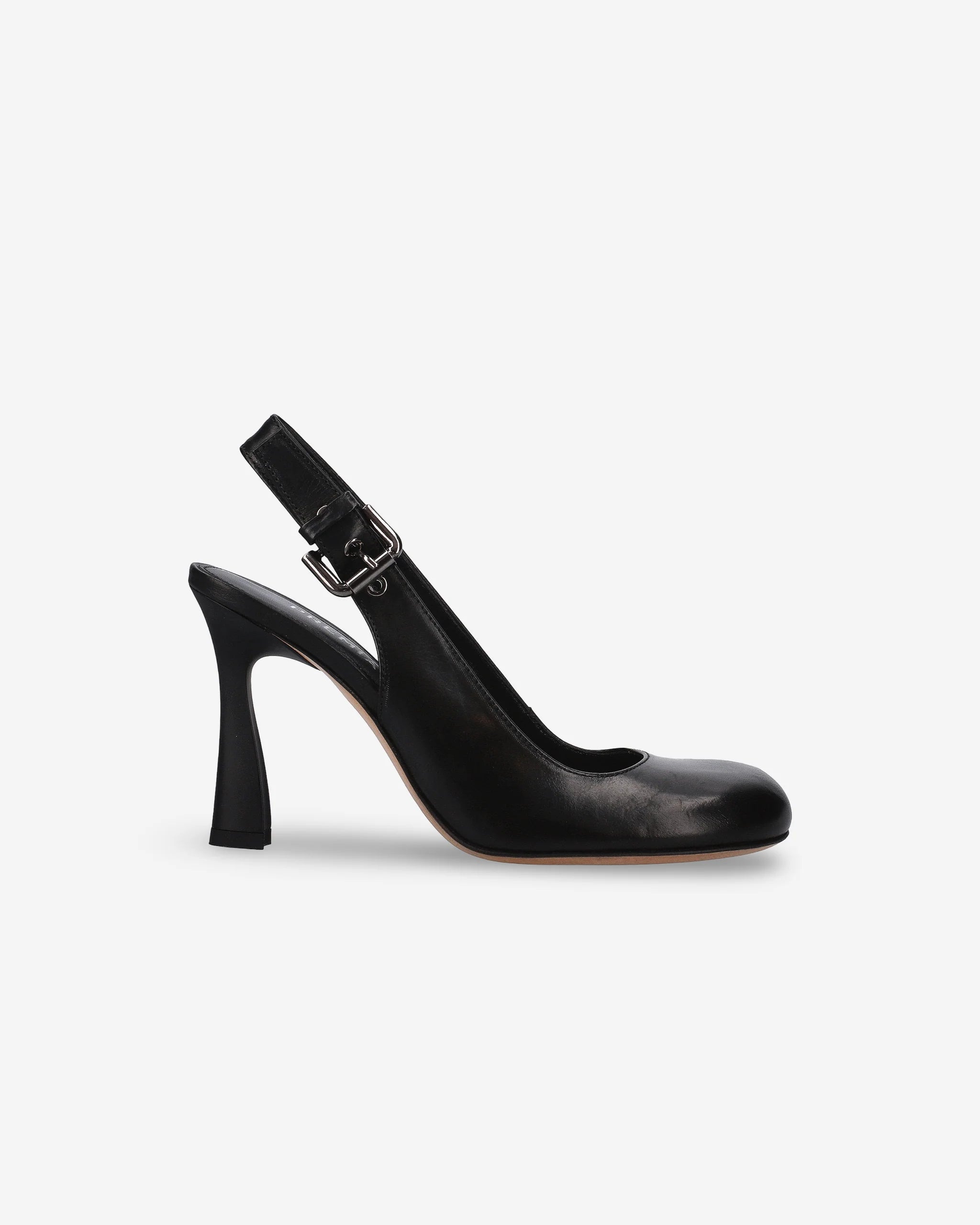 Chanel in Calfskin with Heel | Premiata.us Chanel in Calfskin with Heel | Premiata.us