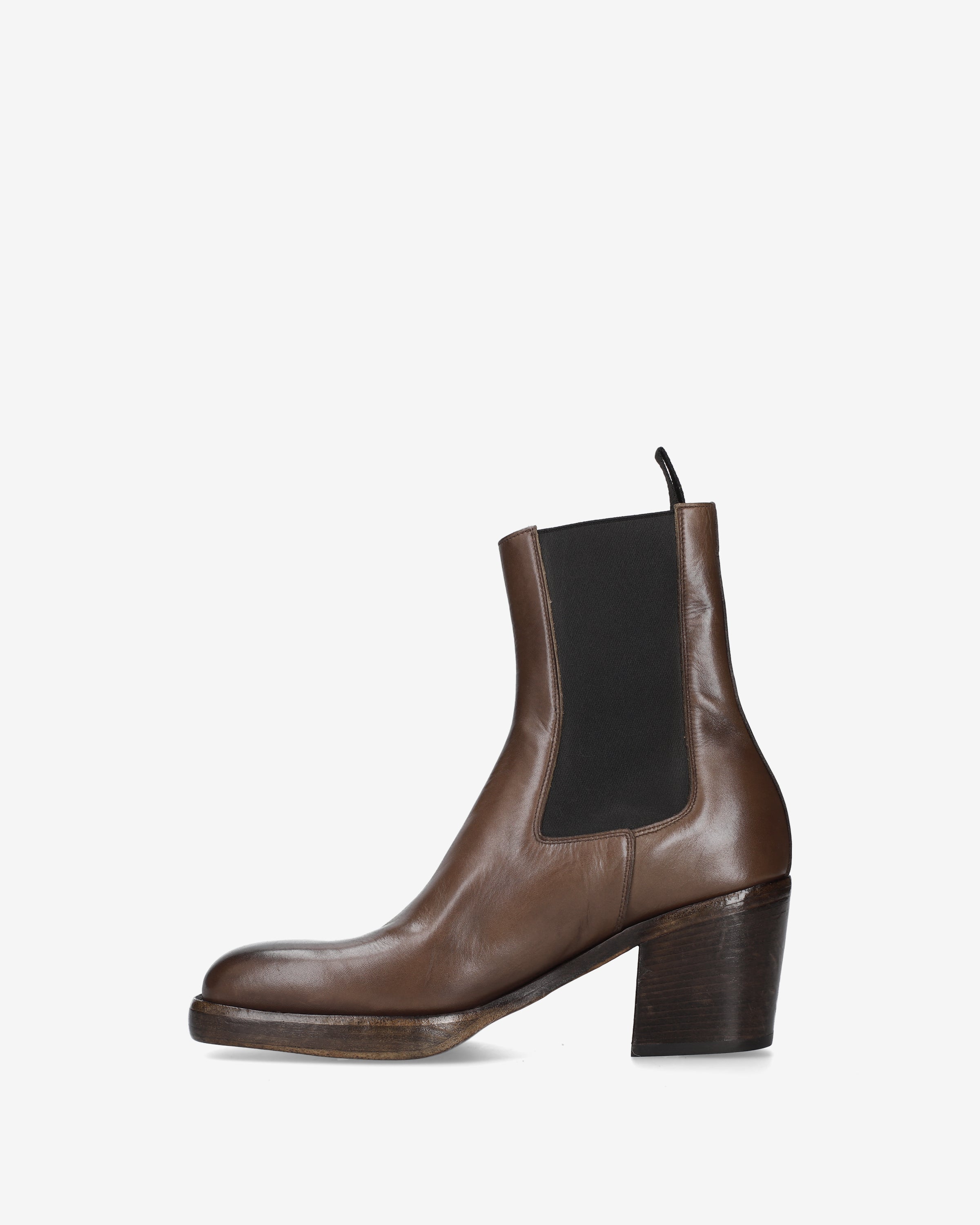 Box Calf Leather Chelsea Boots Ebony - Premiata
