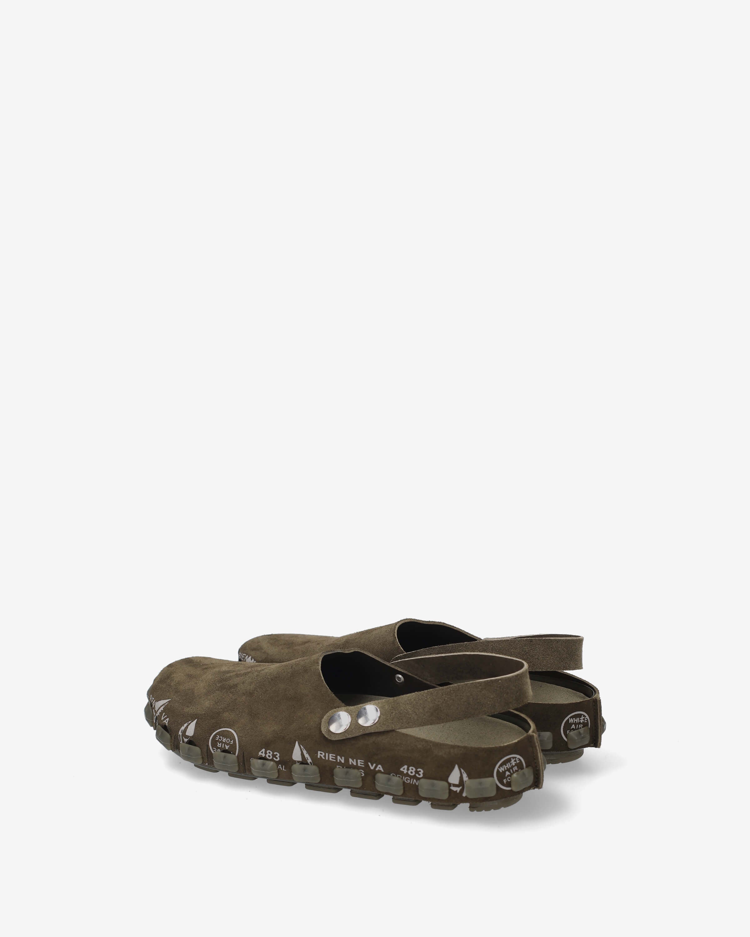 Premiata Ivy 8275 Sneakers | Fashion-Forward Italian Style for