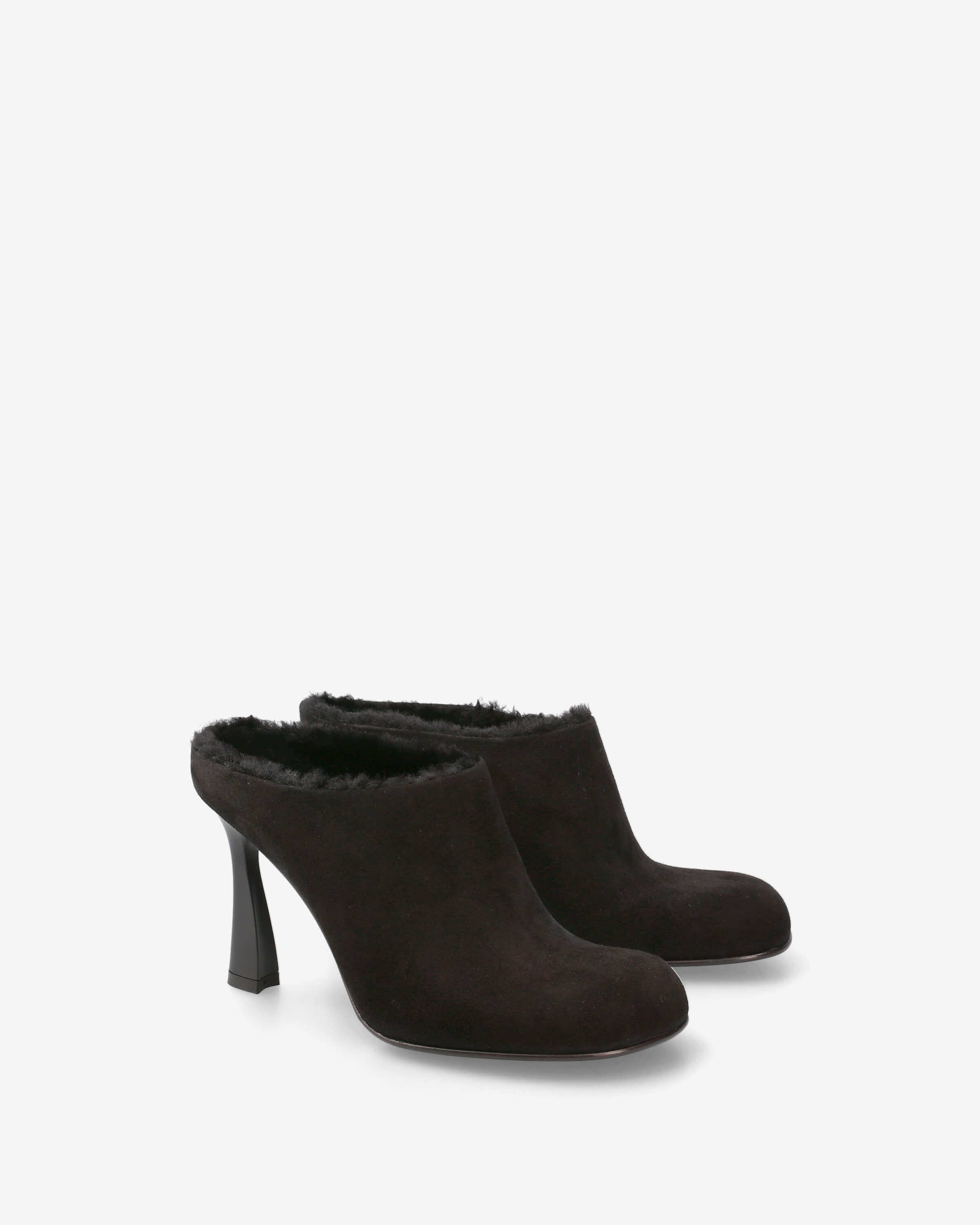 melt the lady pointed toe fur mule ブラック Calfskin Sabot with Exposed Stitching M6936G | Premiata.us