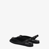 Leather sandals with buckle