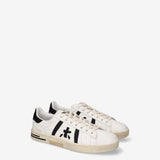 Russell 8561