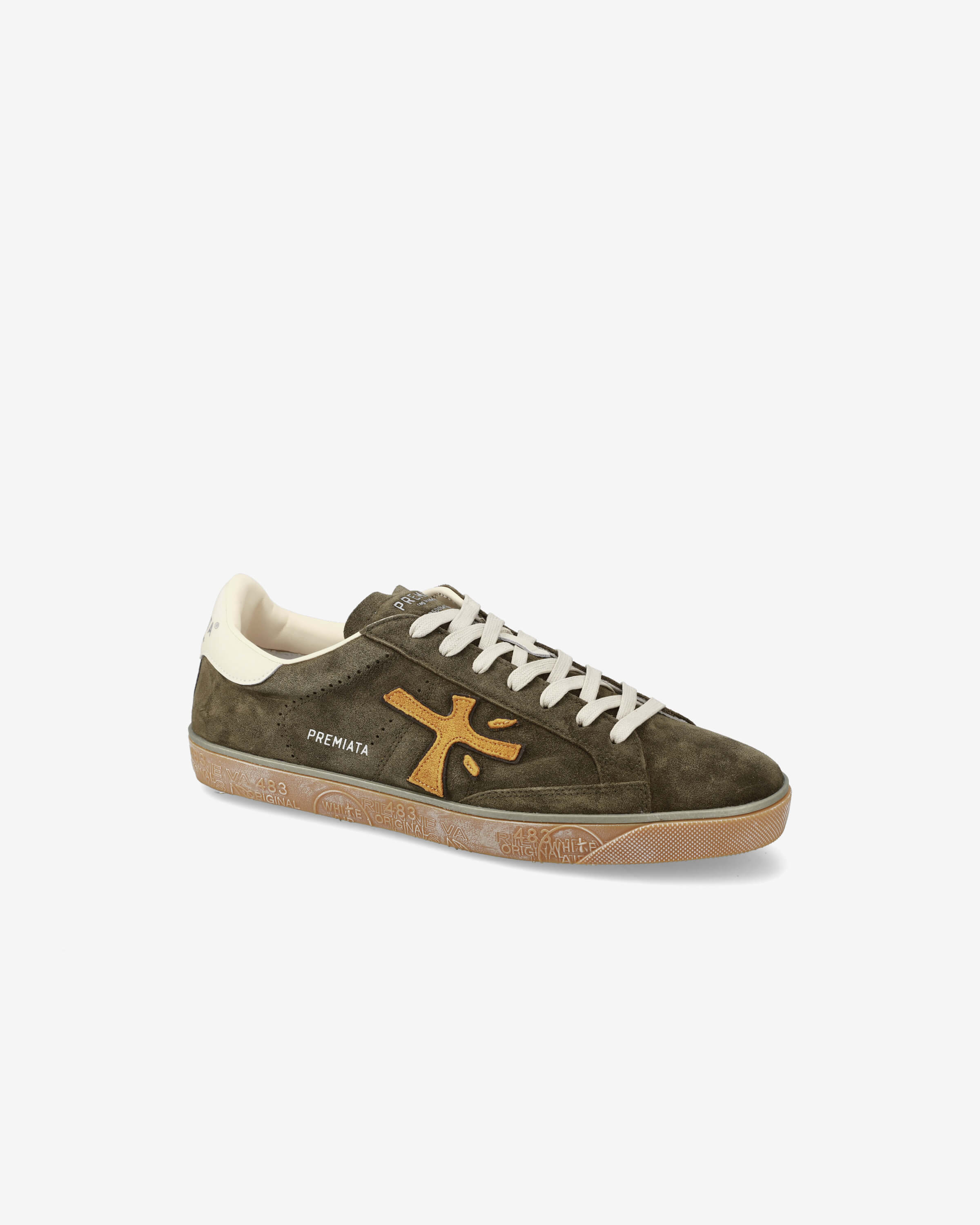 STE07627_2.jpg?crop=center&