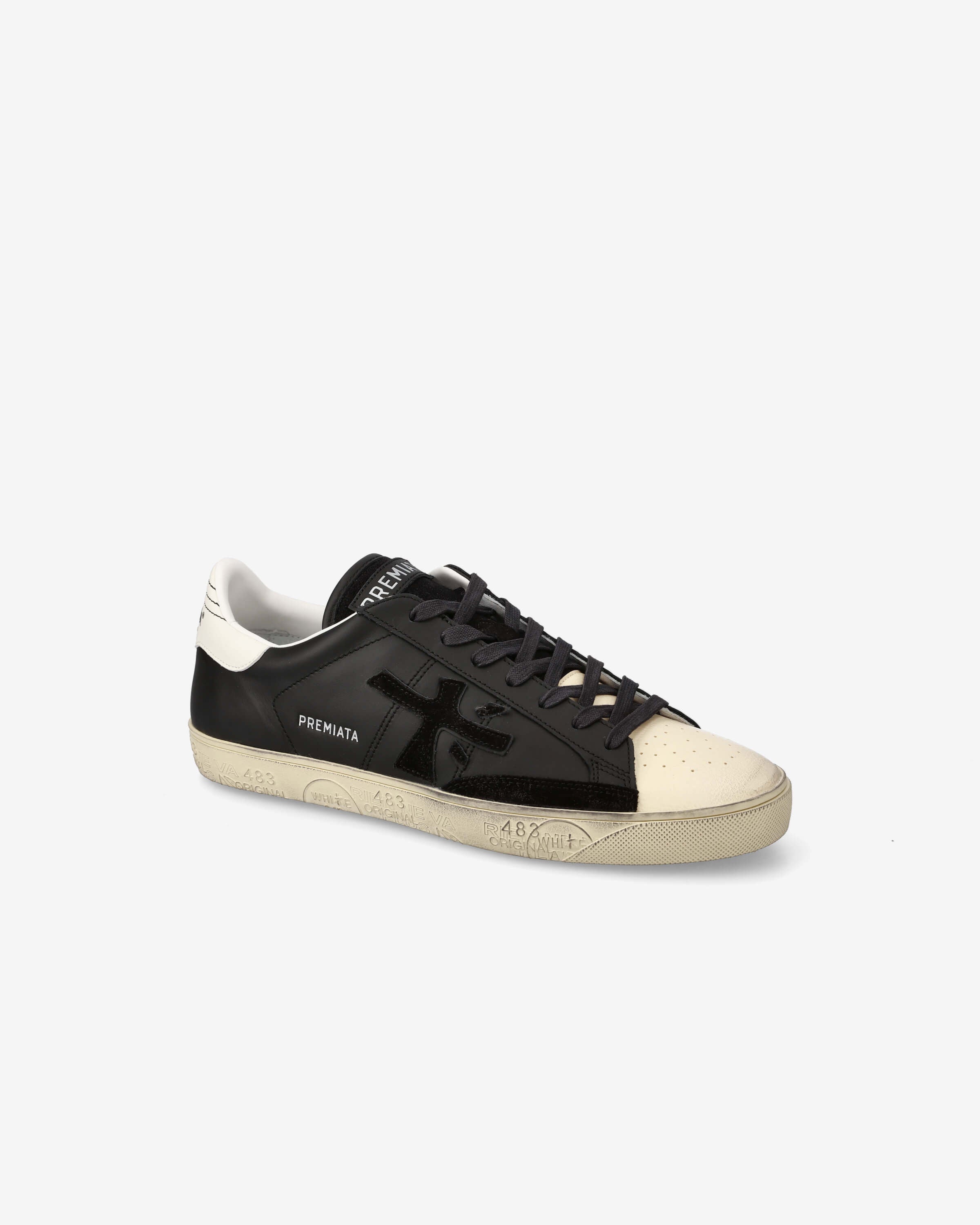 Premiata Steven Sneakers – Minimalist Low-Top Shoes for Everyday